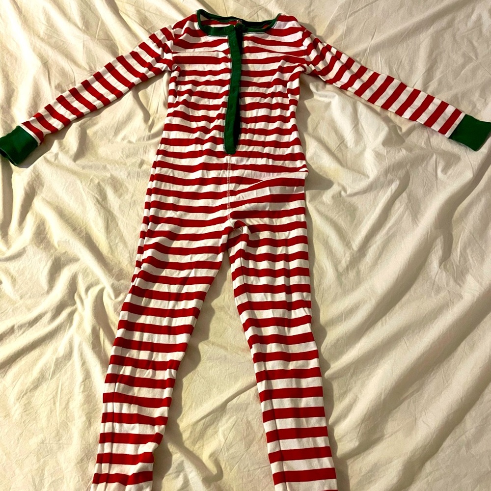 Kids Old Navy pajamas